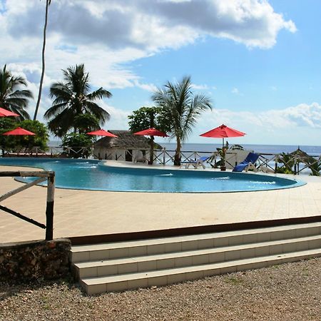 Coconut Tree Village Beach Resort Ероа Экстерьер фото